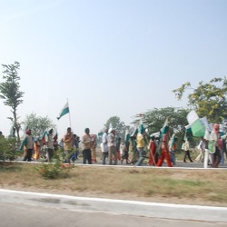 Marsch der Landlosen Bauern