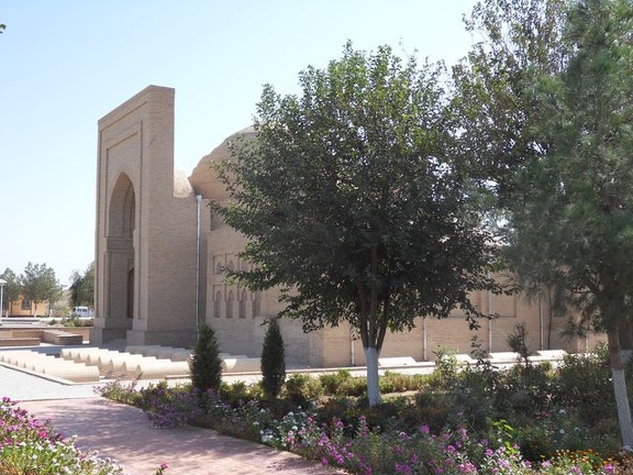 Hakim-Al-Termezi Mausoleum 03