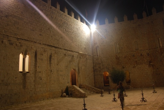 Die Festung bei Nacht 20