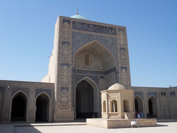 Kalan Minarett und Moschee 03