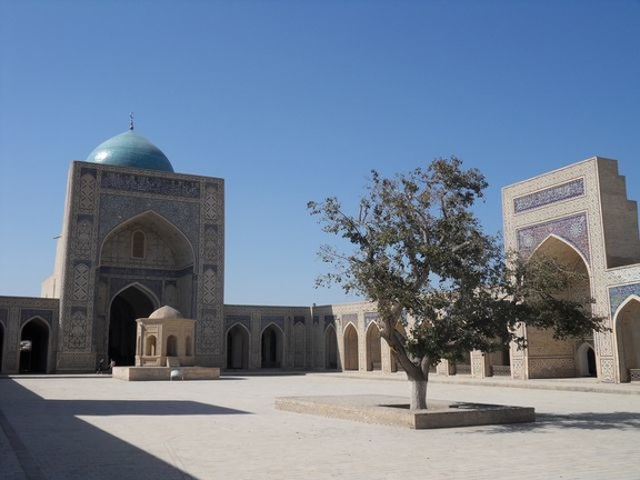 Kalan Minarett und Moschee 10