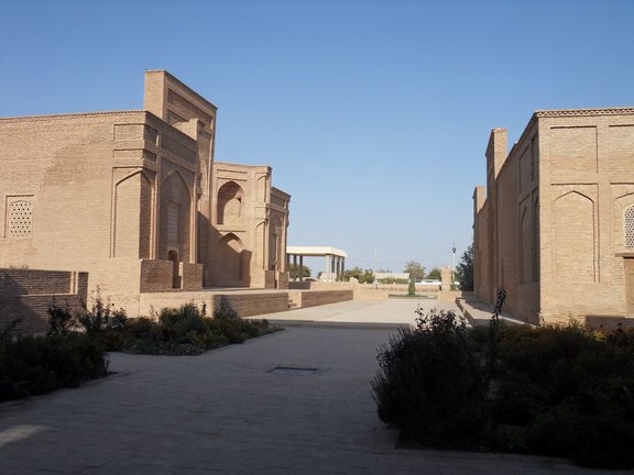 Sultan Saadat Mausoleum 03