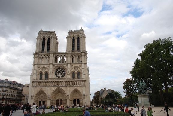 Notre Dame de Paris 01