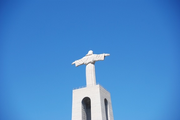 Die Christus Statue Cristo-Rei 32