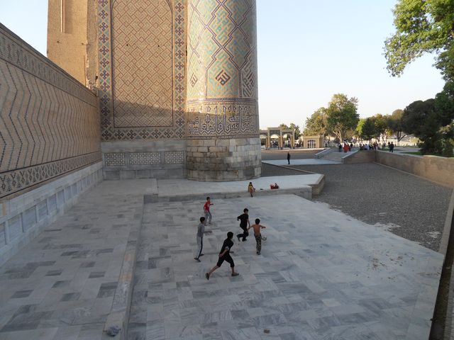 Bibi Khanum Moschee 24