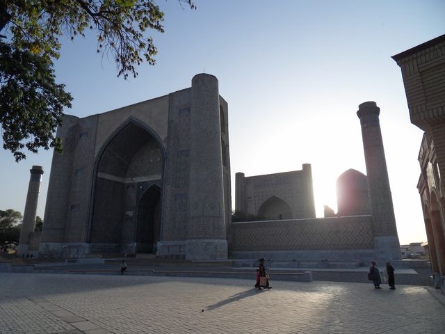 Bibi Khanum Moschee 25